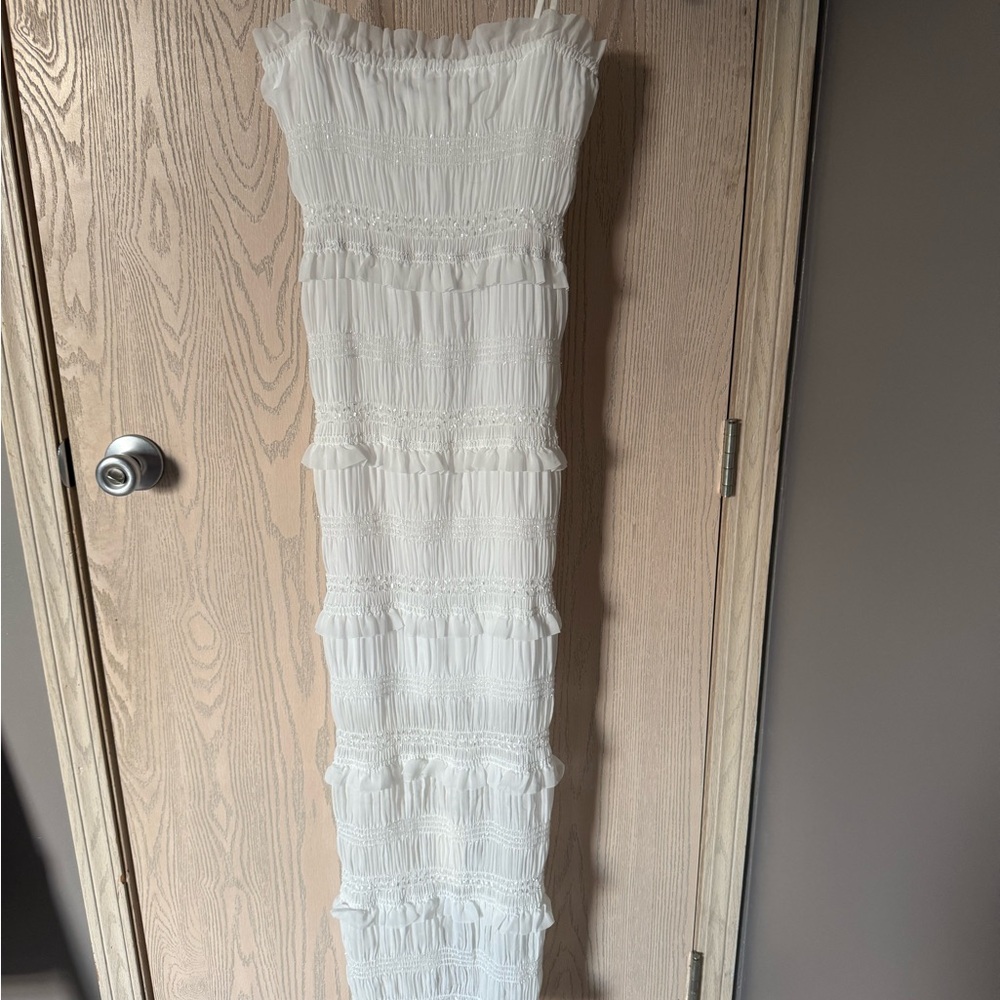 Commense White Maxi Dress